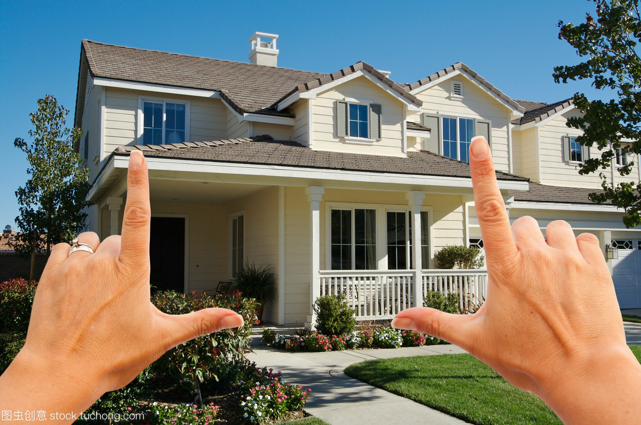 蓝与白的梦想 商品房销售代理的点子与象征